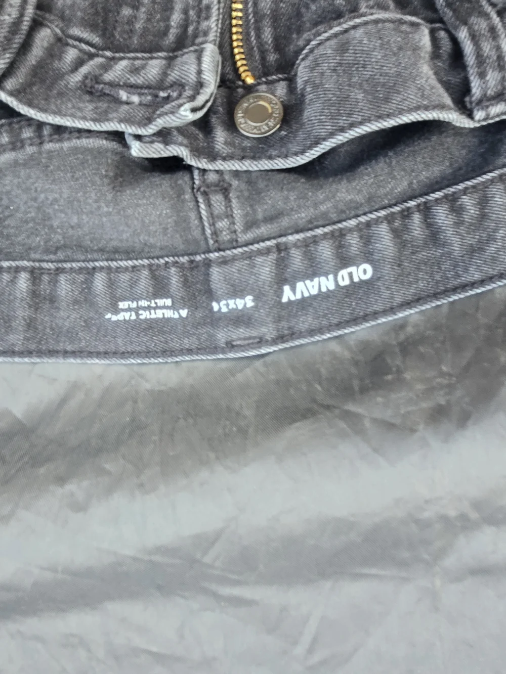 Old Navy Men's Washed Gray Straight Jeans